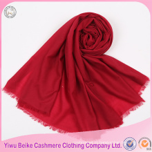 Высокое качество оптовая продажа чистый цвет хиджаб дамы бахромой шарф